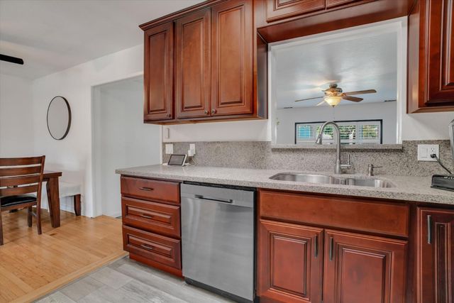7307 Coral Ln, Stockton, CA 95207