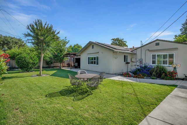 7307 Coral Ln, Stockton, CA 95207