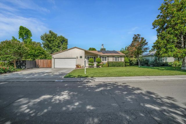 7307 Coral Ln, Stockton, CA 95207
