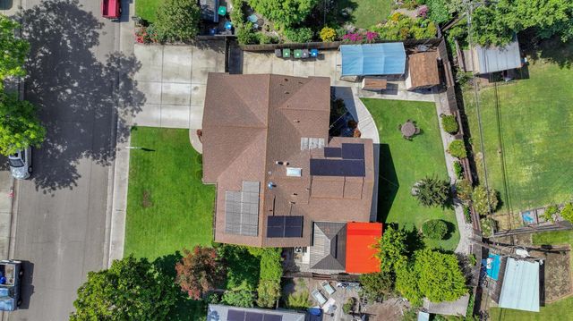 7307 Coral Ln, Stockton, CA 95207
