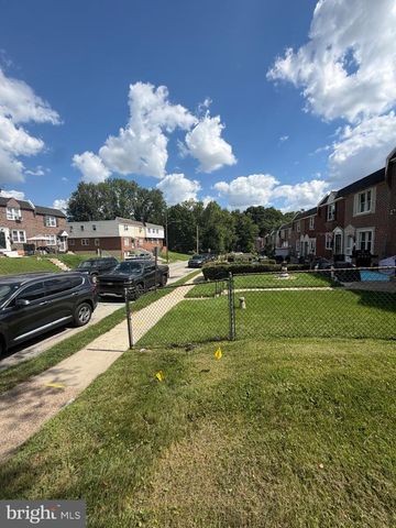 2 ASHBOURNE RD, Darby, PA 19023