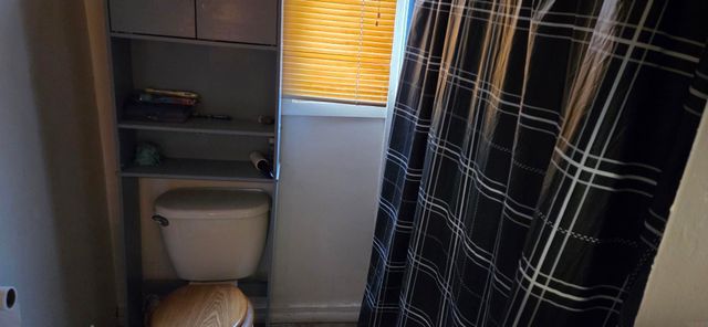 618 Kern Street, Waterloo, IA 50703