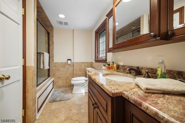 9 Coleridge Rd, Millburn Twp., NJ 07078