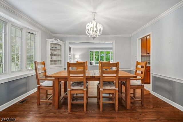 9 Coleridge Rd, Millburn Twp., NJ 07078