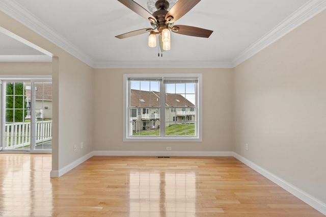 63 Hillside Village Dr 63, West Boylston, MA 01583