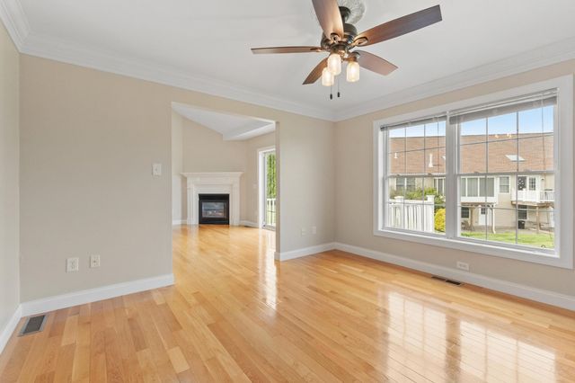 63 Hillside Village Dr 63, West Boylston, MA 01583