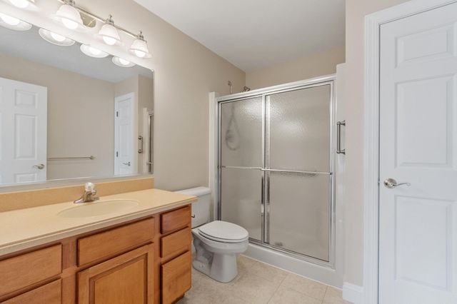 63 Hillside Village Dr 63, West Boylston, MA 01583