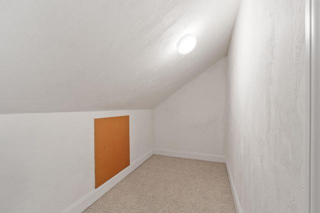 63 Hillside Village Dr 63, West Boylston, MA 01583