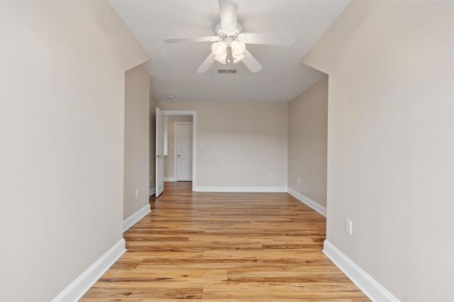 63 Hillside Village Dr 63, West Boylston, MA 01583