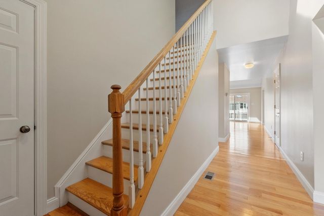 63 Hillside Village Dr 63, West Boylston, MA 01583