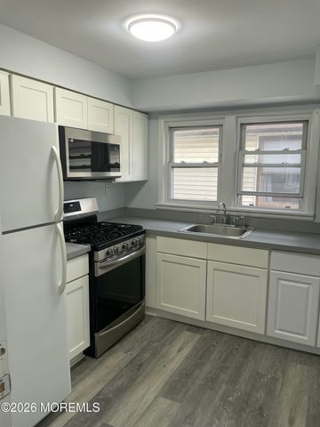 54 4th Avenue B, Long Branch, NJ 07740