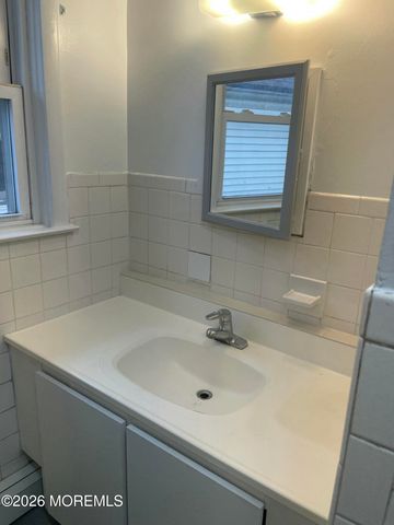 54 4th Avenue B, Long Branch, NJ 07740