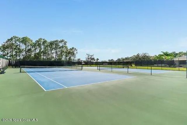 2071 Twelve Oaks Drive SE, Palm Bay, FL 32909