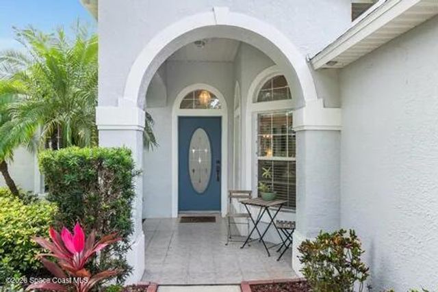 2071 Twelve Oaks Drive SE, Palm Bay, FL 32909