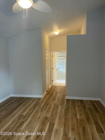 2071 Twelve Oaks Drive SE, Palm Bay, FL 32909