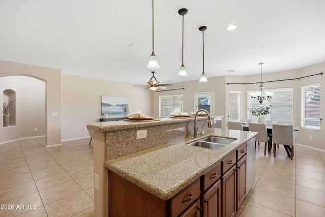 2845 E MELROSE Street, Gilbert, AZ 85297