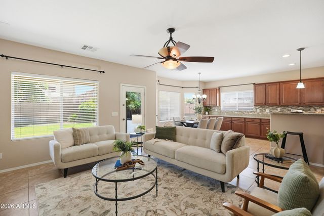 2845 E MELROSE Street, Gilbert, AZ 85297
