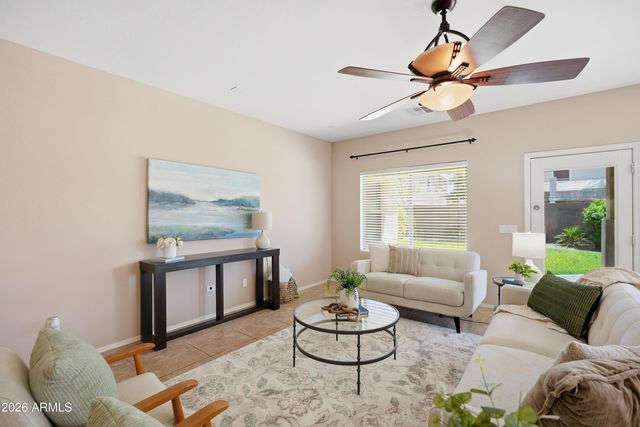 2845 E MELROSE Street, Gilbert, AZ 85297