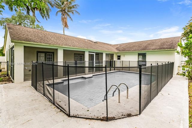 12351 Gingerwood Lane, Wellington, FL 33414