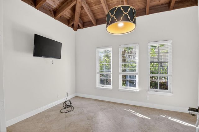 1617 Estuary Way, Delray Beach, FL 33483