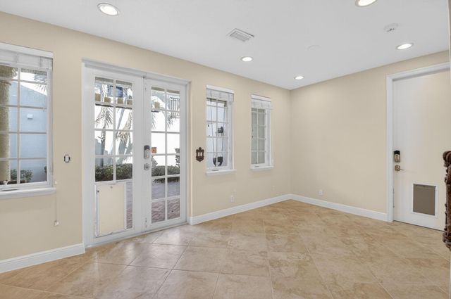 1617 Estuary Way, Delray Beach, FL 33483