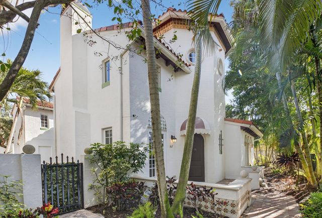 1617 Estuary Way, Delray Beach, FL 33483