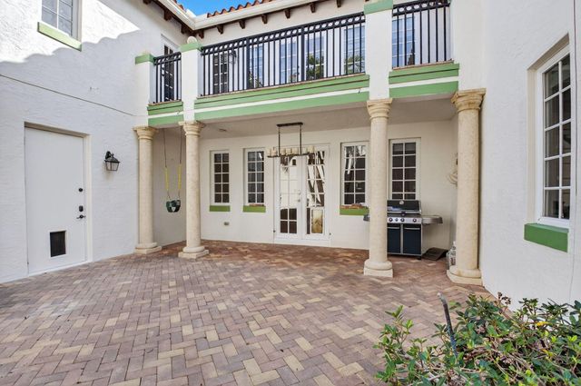 1617 Estuary Way, Delray Beach, FL 33483