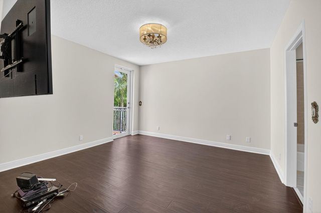 1617 Estuary Way, Delray Beach, FL 33483