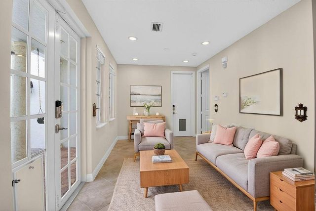 1617 Estuary Way, Delray Beach, FL 33483