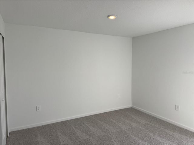 2061 LASSO LOOP, Eagle Lake, FL 33839