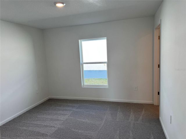 2061 LASSO LOOP, Eagle Lake, FL 33839