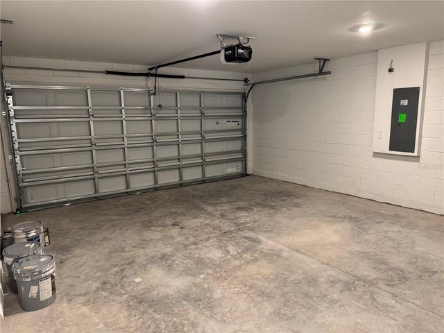 2061 LASSO LOOP, Eagle Lake, FL 33839