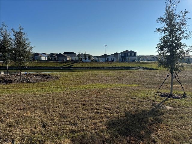 2061 LASSO LOOP, Eagle Lake, FL 33839