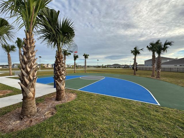 2061 LASSO LOOP, Eagle Lake, FL 33839