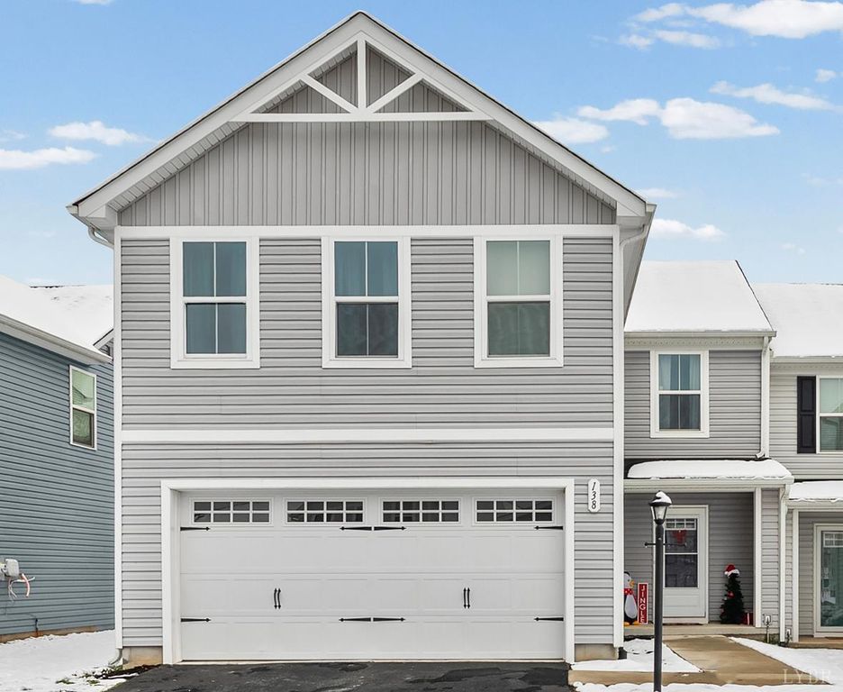 138 Robinia Road, Lynchburg, VA 24501