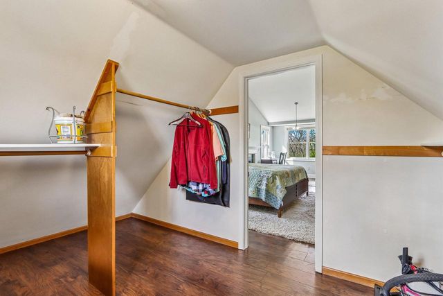 933 Elmwood Way COURT, Hubertus, WI 53033