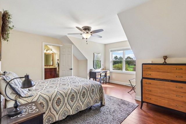 933 Elmwood Way COURT, Hubertus, WI 53033
