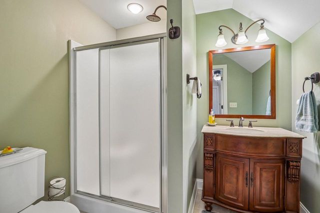 933 Elmwood Way COURT, Hubertus, WI 53033