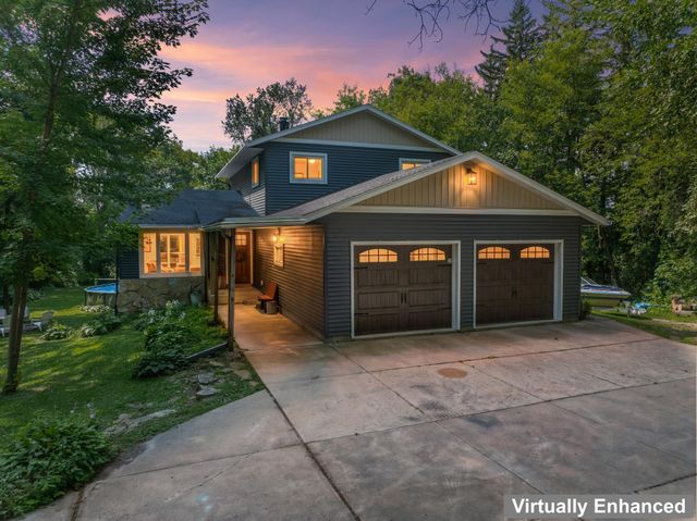 6813 Woodbine Court SE, Rochester, MN 55904