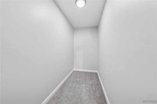 32 Pebble Creek Drive, Cheektowaga, NY 14227