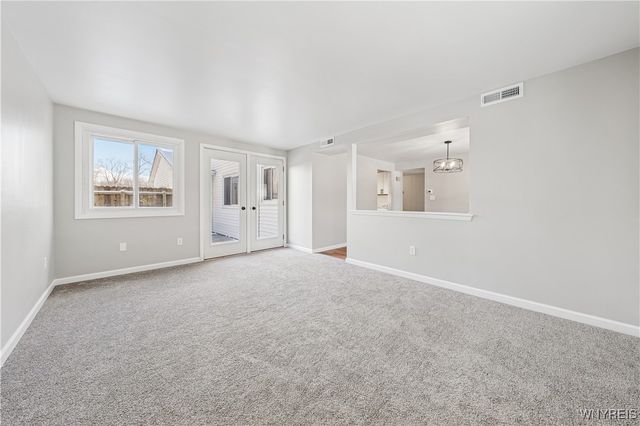 32 Pebble Creek Drive, Cheektowaga, NY 14227