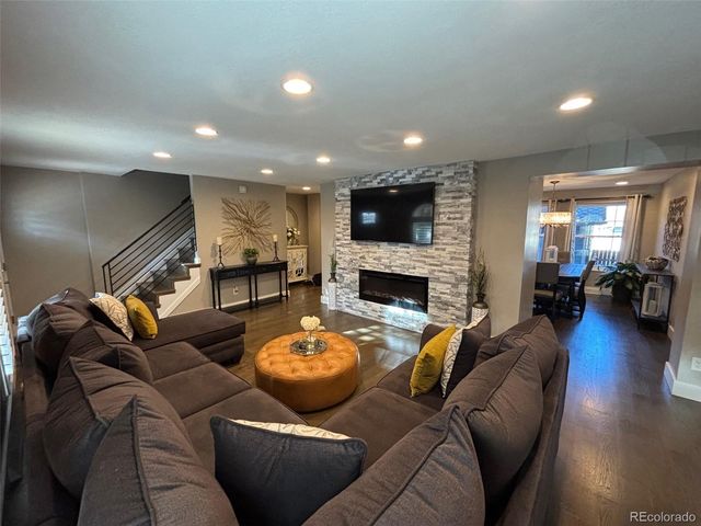 6465 S Dayton Street, Englewood, CO 80111