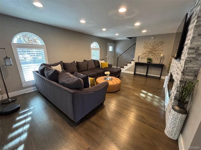 6465 S Dayton Street, Englewood, CO 80111