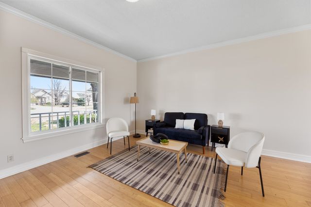 1805 S Hoyt Cir, Wichita, KS 67207