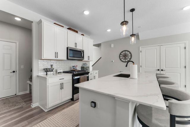 14965 Athlone Place, Rosemount, MN 55068