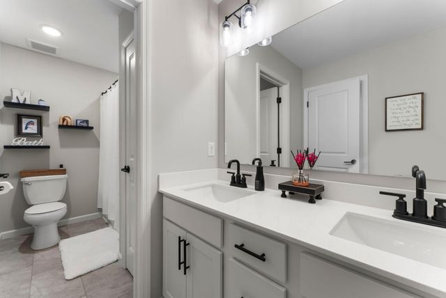 14965 Athlone Place, Rosemount, MN 55068