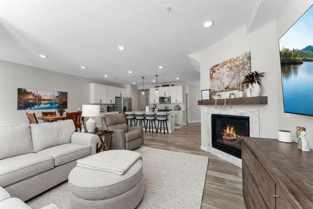 14965 Athlone Place, Rosemount, MN 55068