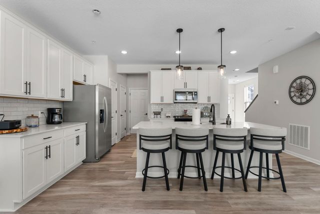 14965 Athlone Place, Rosemount, MN 55068