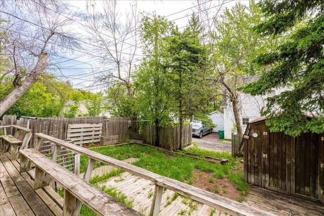 720 N 23rd Avenue W, Duluth, MN 55806