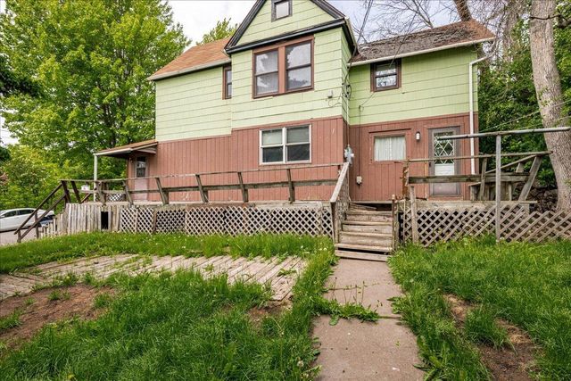 720 N 23rd Avenue W, Duluth, MN 55806